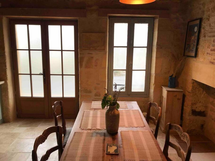 La Maison Du Puit Castels Kültér fotó
